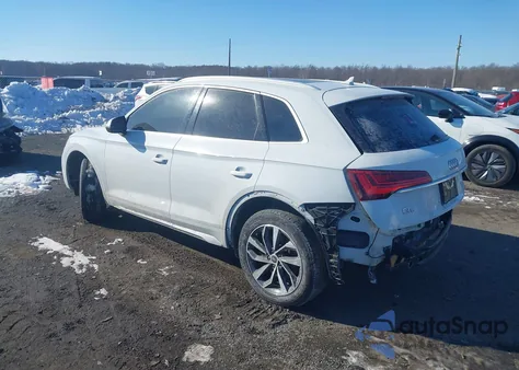 2021 Audi Q5 Premium Plus 45 Tfsi Quattro S Tronic z USA, uszkodzony, nr VIN WA1BAAFY6M2117837